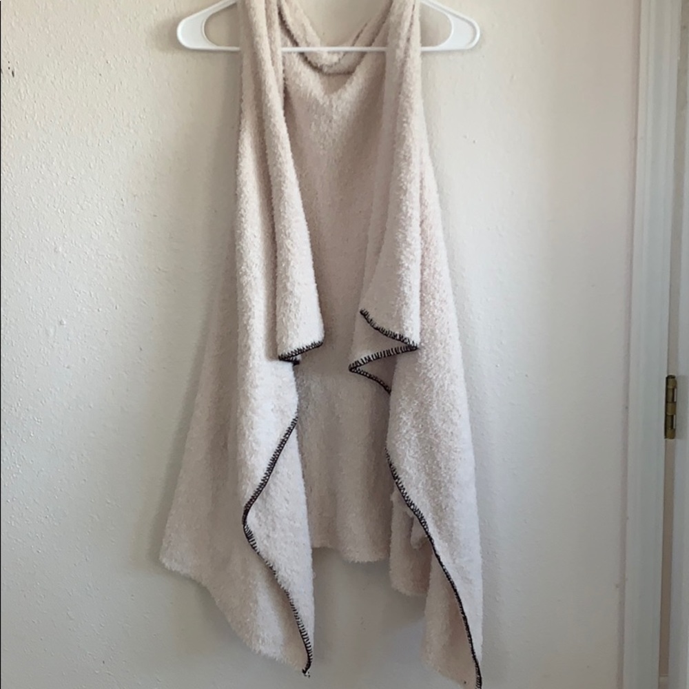 Polyester Duster